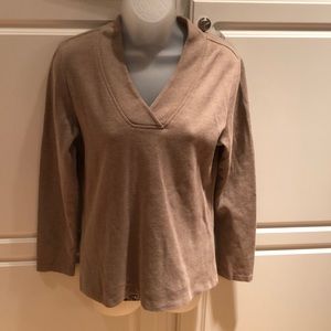 EUC Guide Series V-neck sweater. Tan. Size S